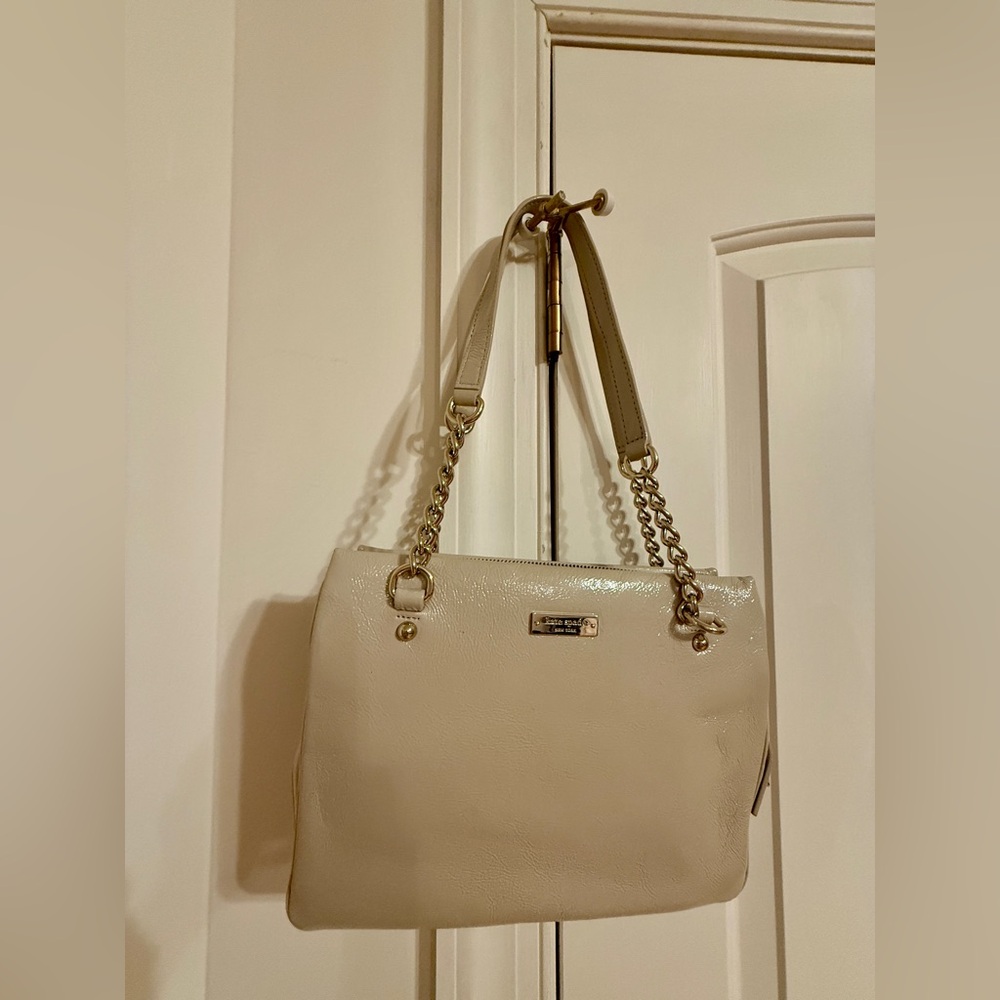 Kate Spade Cooper Square Zippered Darcy Beige Shoulder Bag